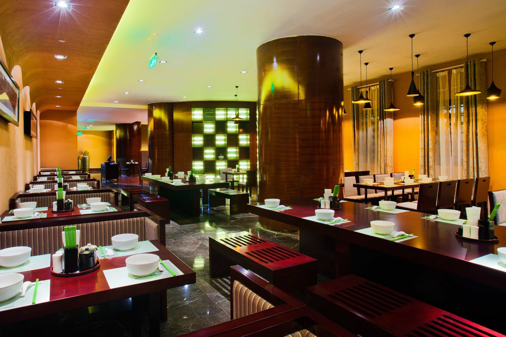 Holiday Inn Yinchuan International Trade Centre, An Ihg Hotel Restaurante foto